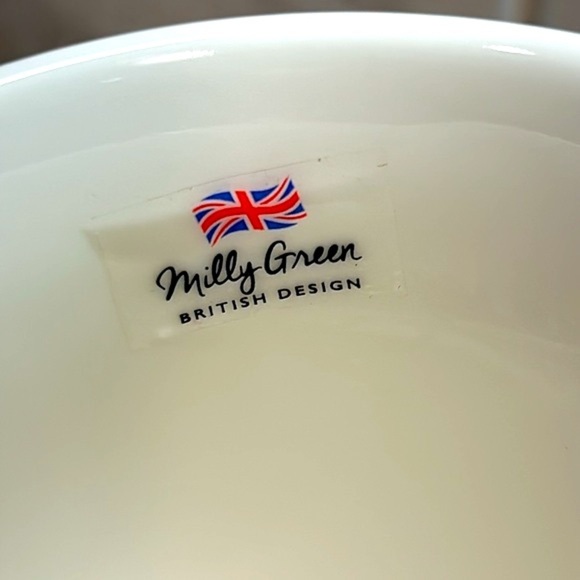 Milly Green British Design ‘Dachshund Through The Snow’ Tray and Matching Mug - Picture 5 of 17